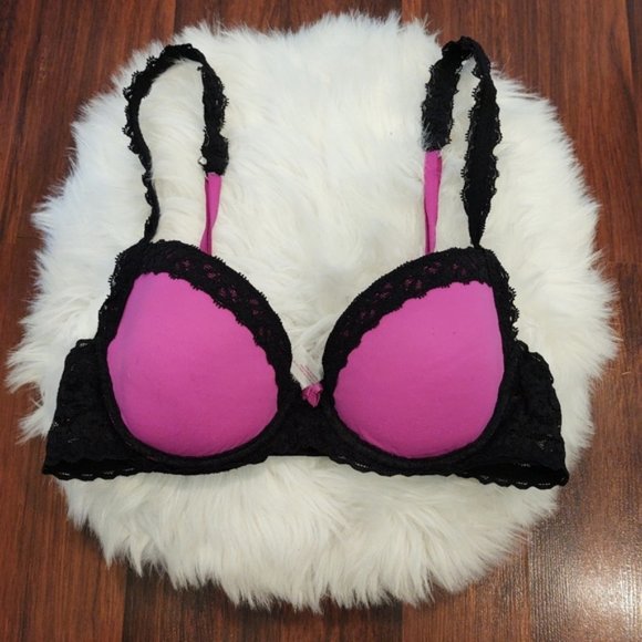 PINK Victoria's Secret Other - PINK Victoria's Secret Lace Wing Demi
